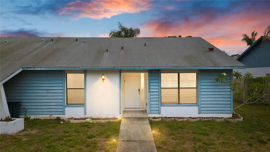 2024 Sheffield Court, Oldsmar, FL 34677 - #2