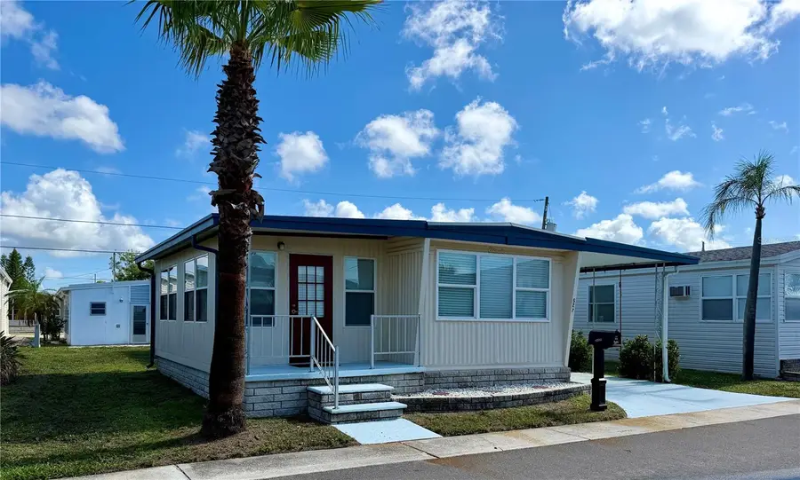 34527 Violet Drive N, Pinellas Park, FL 33781 - #2