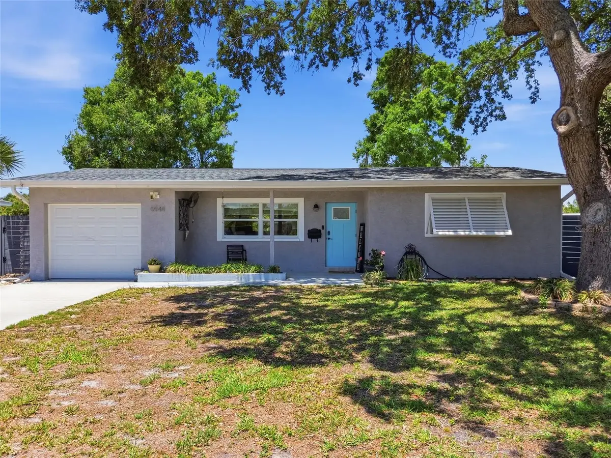 5548 Cedar Street Ne, Saint Petersburg, FL 33703 - #1