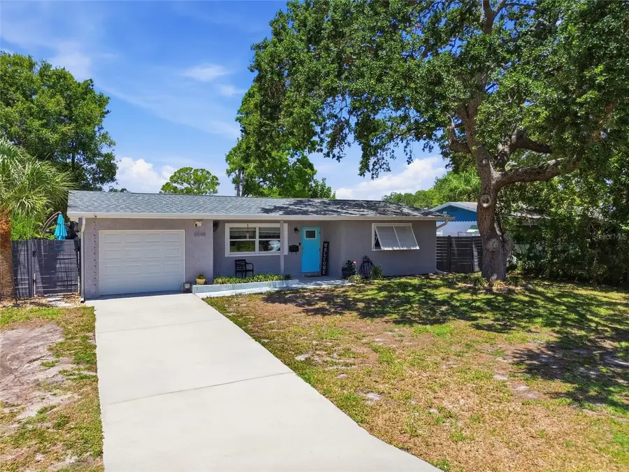 5548 Cedar Street Ne, Saint Petersburg, FL 33703 - #2