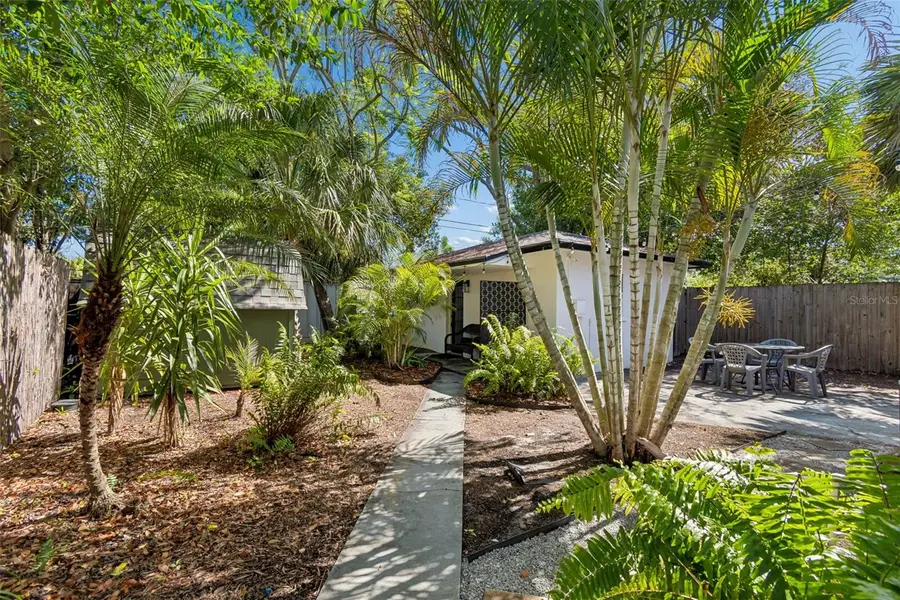 3737 Burlington Avenue N, Saint Petersburg, FL 33713 - #3