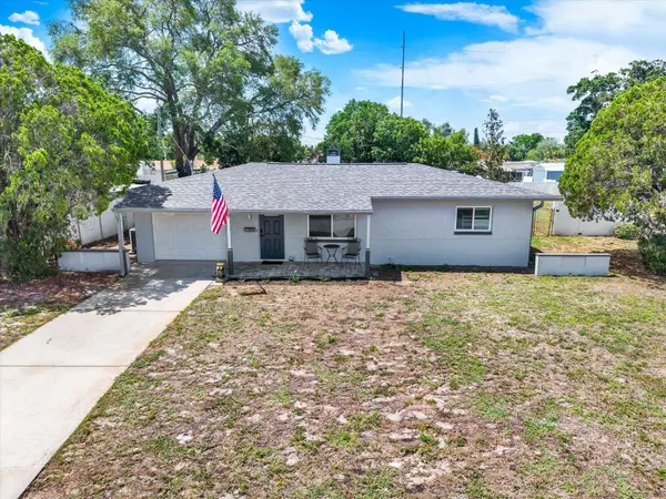 6240 39th Avenue N, ST PETERSBURG, FL 33709