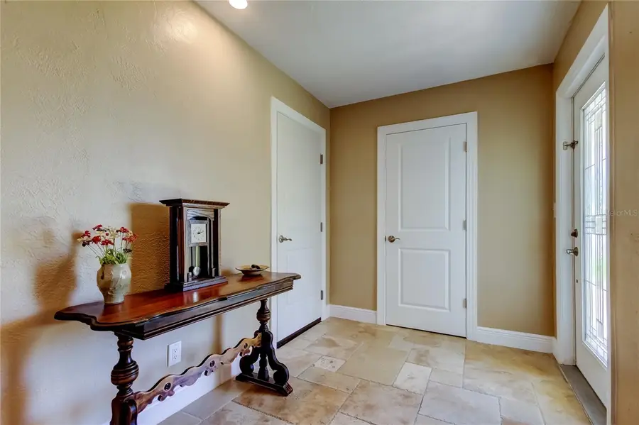 4174 14th Lane Ne, Saint Petersburg, FL 33703 - #2