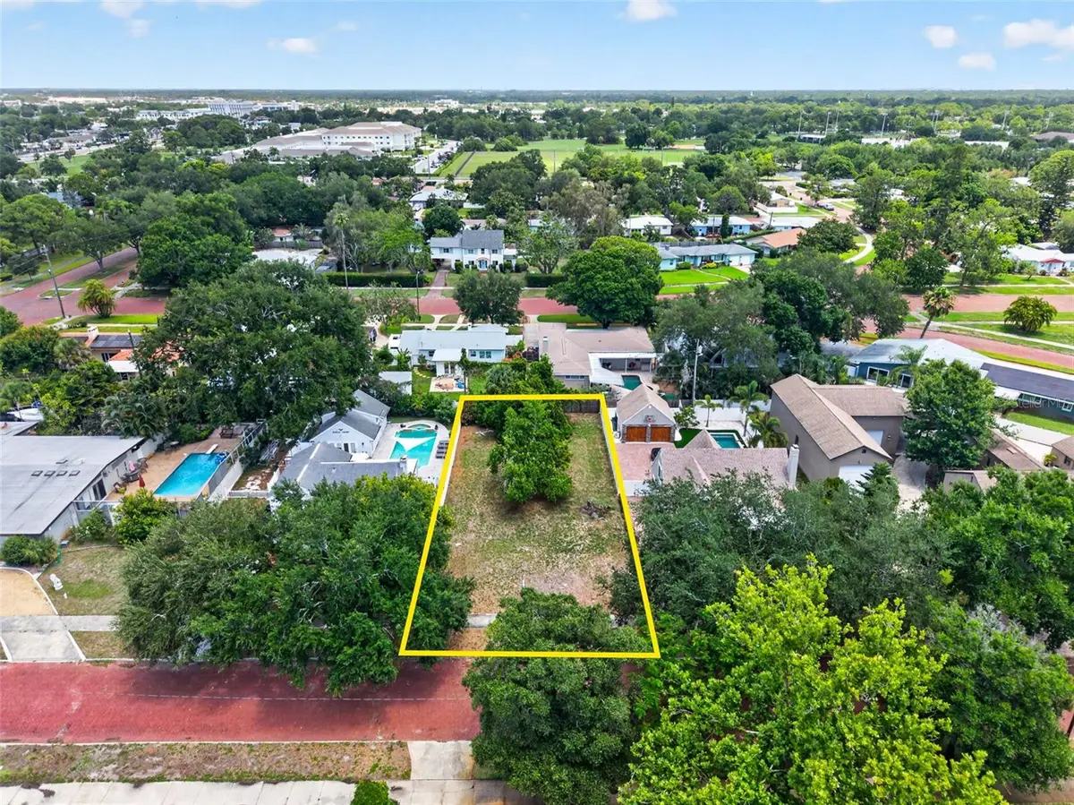6th Avenue N, Saint Petersburg, FL 33710 - #1