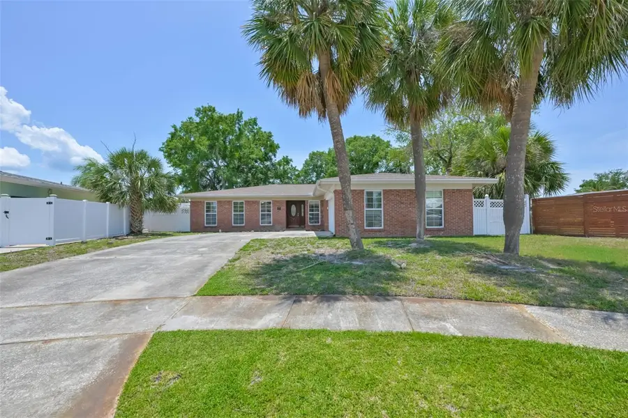 8410 Lava Place, Tampa, FL 33615 - #2