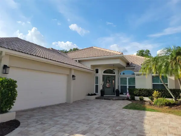 961 Live Oak Avenue Ne, ST PETERSBURG, FL 33703