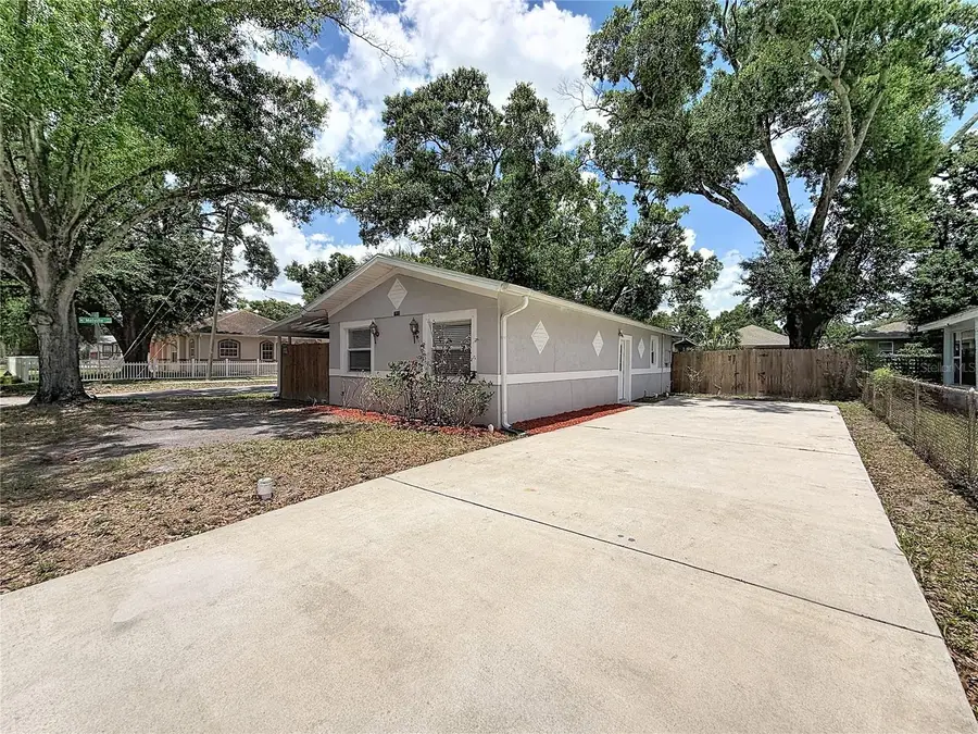 1913 W Hanna Avenue, Tampa, FL 33604 - #3