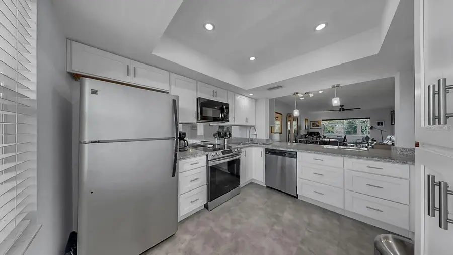 7321 Central Avenue #307, Saint Petersburg, FL 33710 - #2