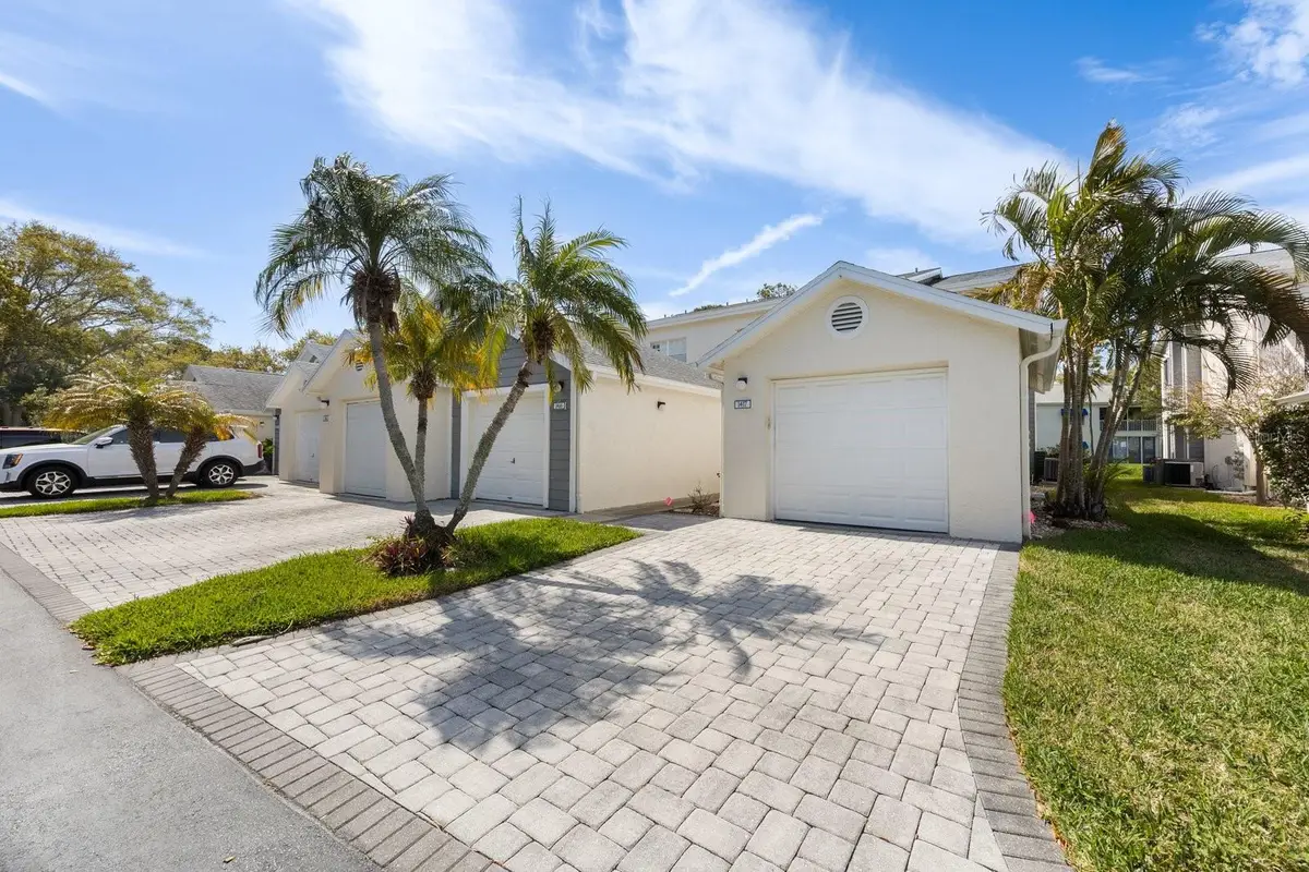 11600 Shipwatch Drive #1417, Largo, FL 33774 - #1