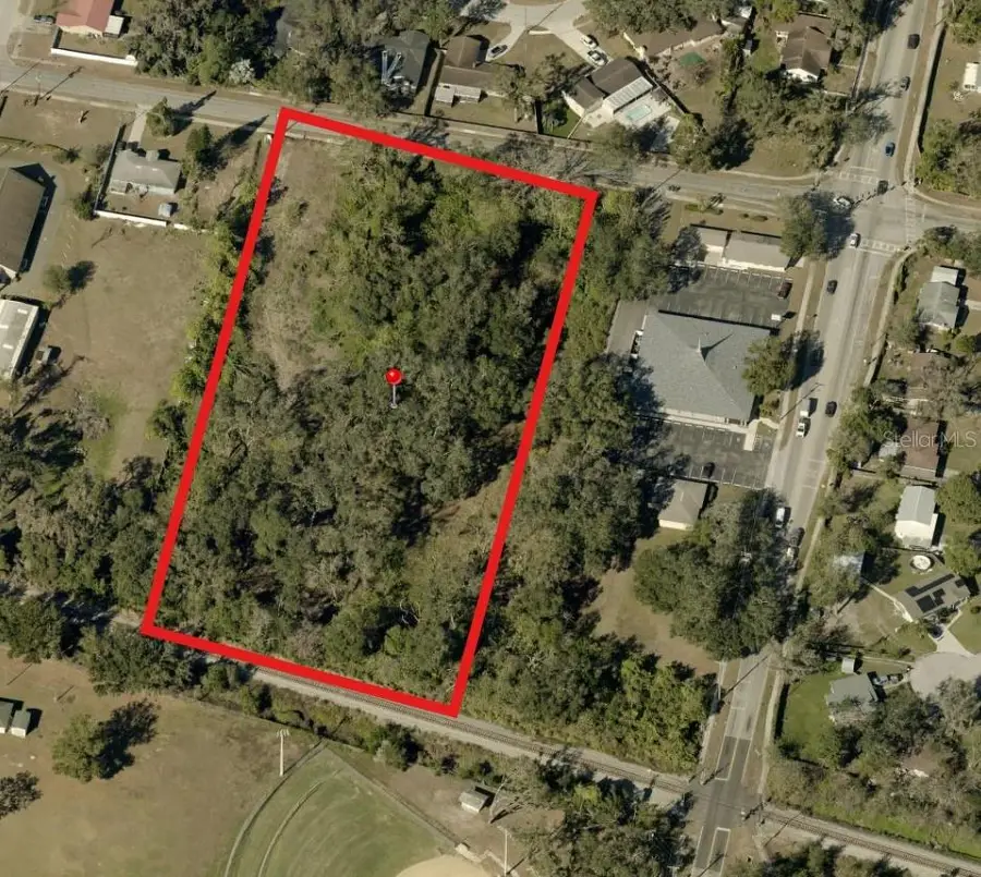 521 E Clay Avenue, Brandon, FL 33510 - #2