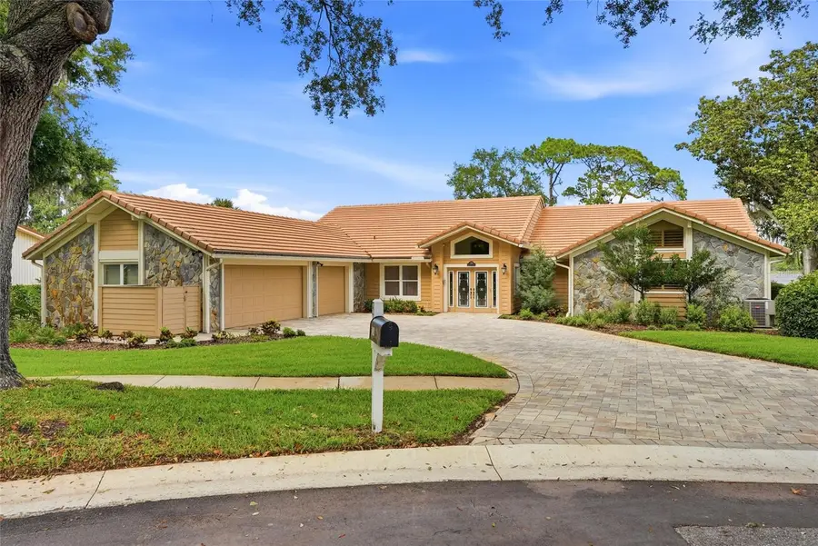 3493 Shoreline Circle, Palm Harbor, FL 34684 - #2