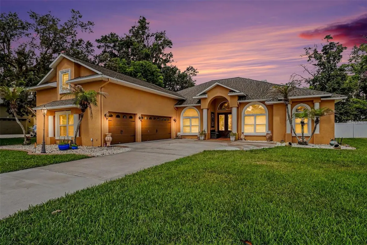 2305 Valrico Forest Drive, Valrico, FL 33594 - #1