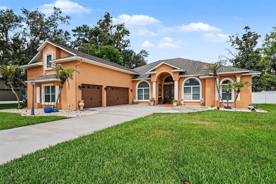 2305 Valrico Forest Drive, Valrico, FL 33594 - #2
