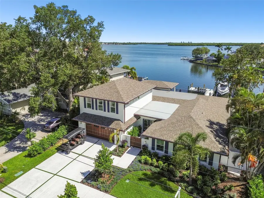 1907 Arrowhead Drive Ne, Saint Petersburg, FL 33703 - #2