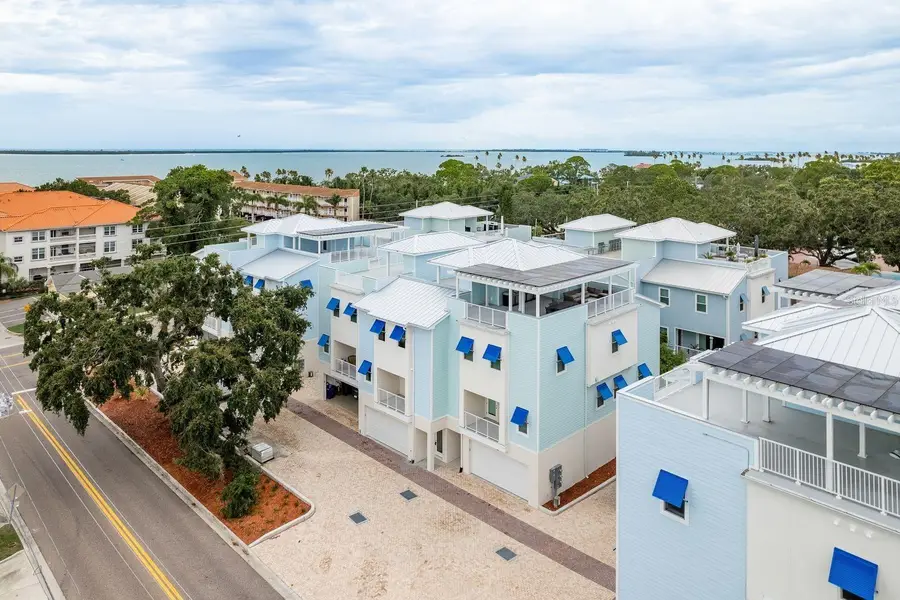 1413 Bayshore Boulevard #11, Dunedin, FL 34698 - #2