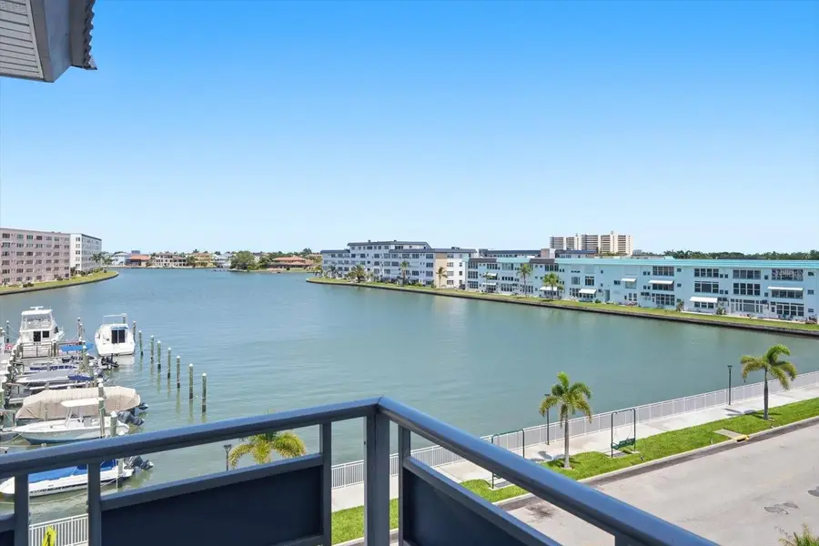 3018 59th Street S #414, Gulfport, FL 33707 - #3