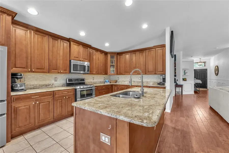 16316 Bridgeglade Lane, Lithia, FL 33547 - #2