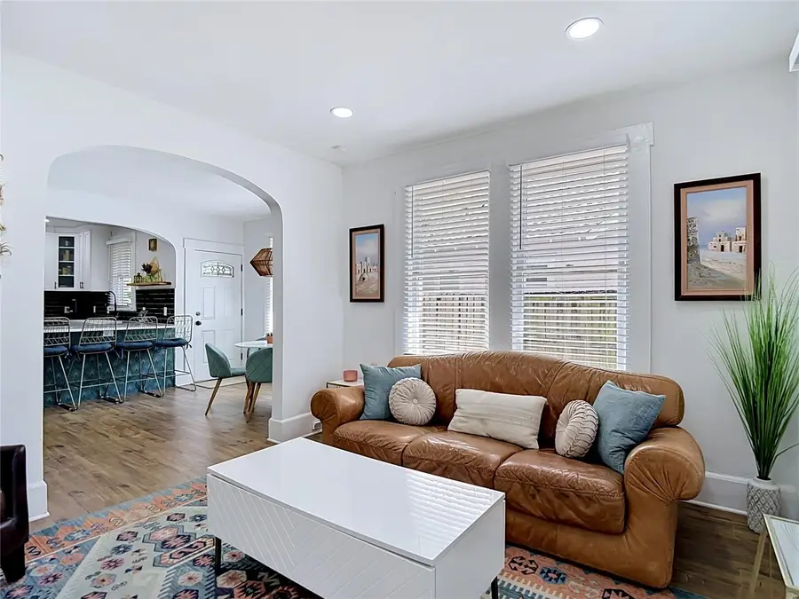 105 W Elm Street, Tampa, FL 33604 - #3