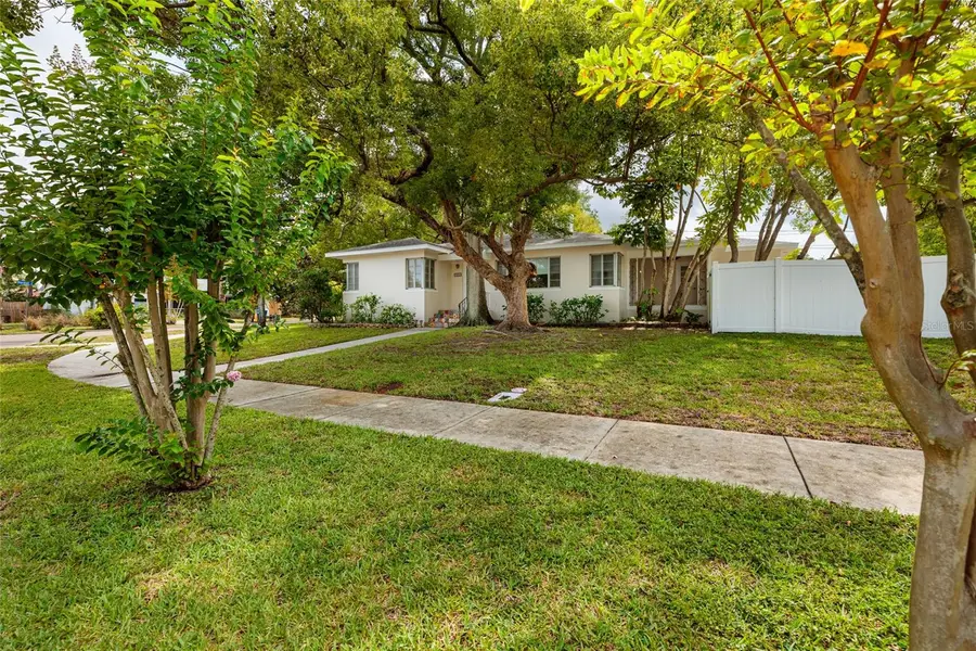 325 Orangeview Avenue, Clearwater, FL 33755 - #3