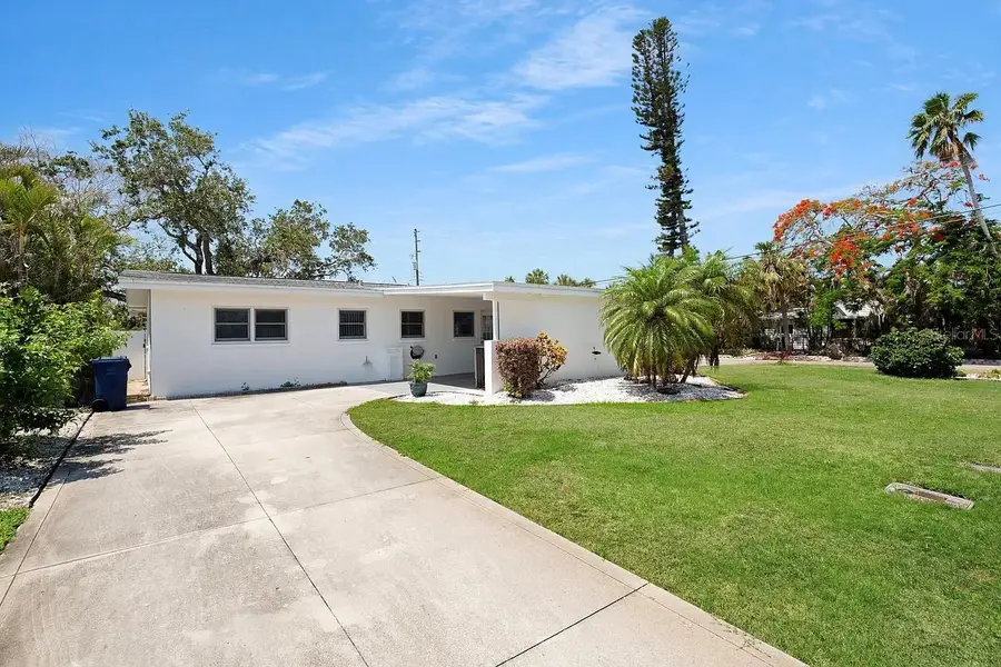 301 41st Avenue, Saint Pete Beach, FL 33706 - #2