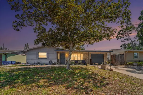 4130 Oakfield Avenue, HOLIDAY, FL 34691