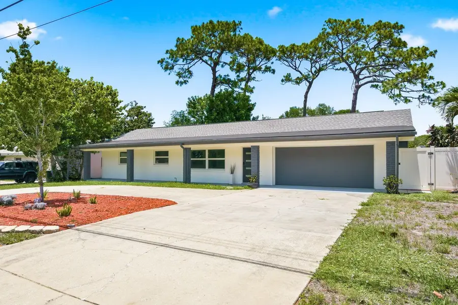 1290 Michigan Boulevard, Dunedin, FL 34698 - #3