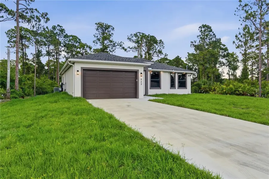 923 Milwaukee Boulevard, Lehigh Acres, FL 33974 - #3