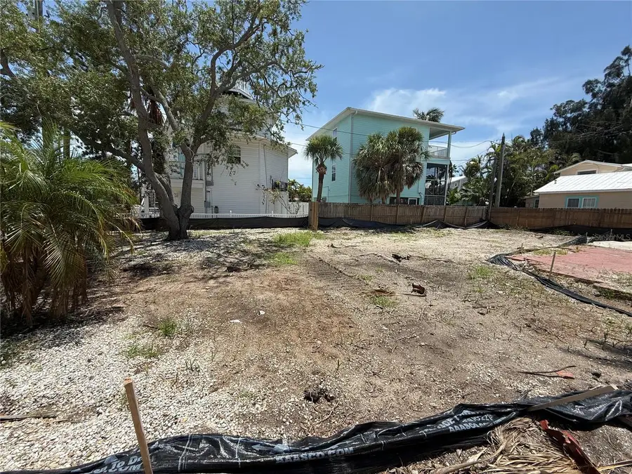 8586 E Bay Drive, Treasure Island, FL 33706 - #3