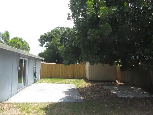 1090 16th Avenue Sw, Largo, FL 33770 - #2