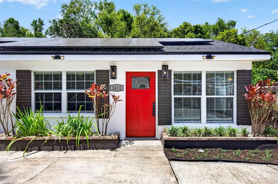 1610 E Paris Street, Tampa, FL 33610 - #3