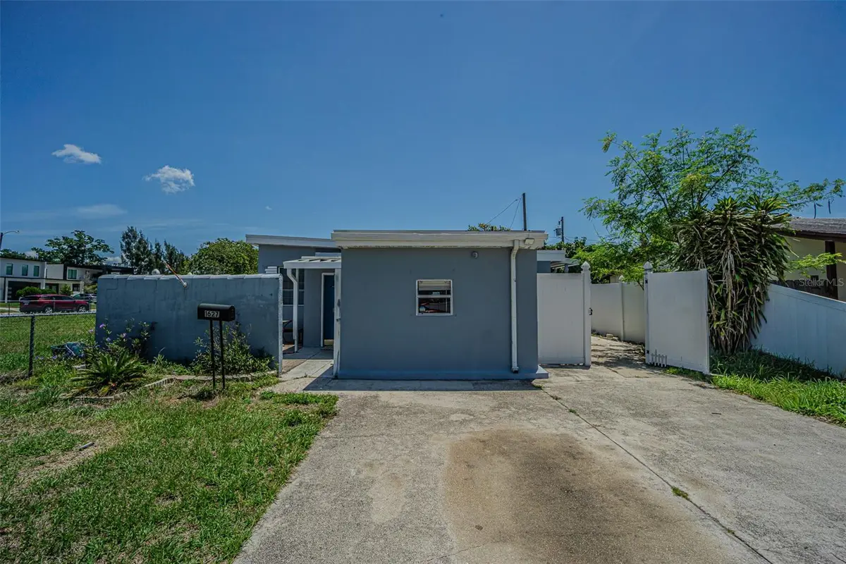 1627 28th Street N, Saint Petersburg, FL 33713 - #1