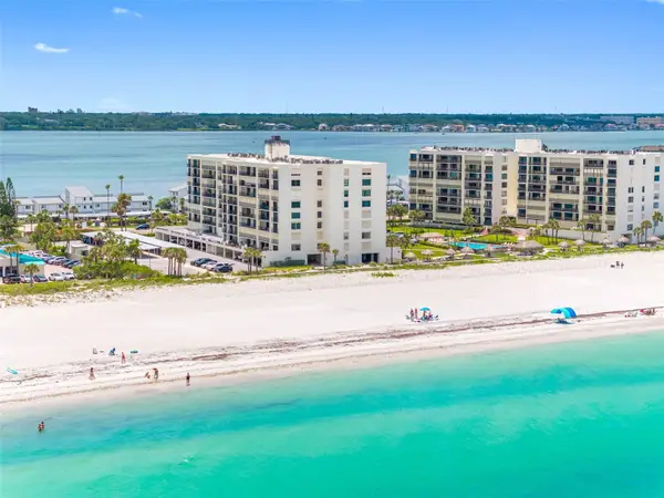 1400 Gulf Boulevard #409, CLEARWATER BEACH, FL 33767