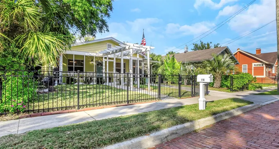 116 Read Street, Tarpon Springs, FL 34689 - #2