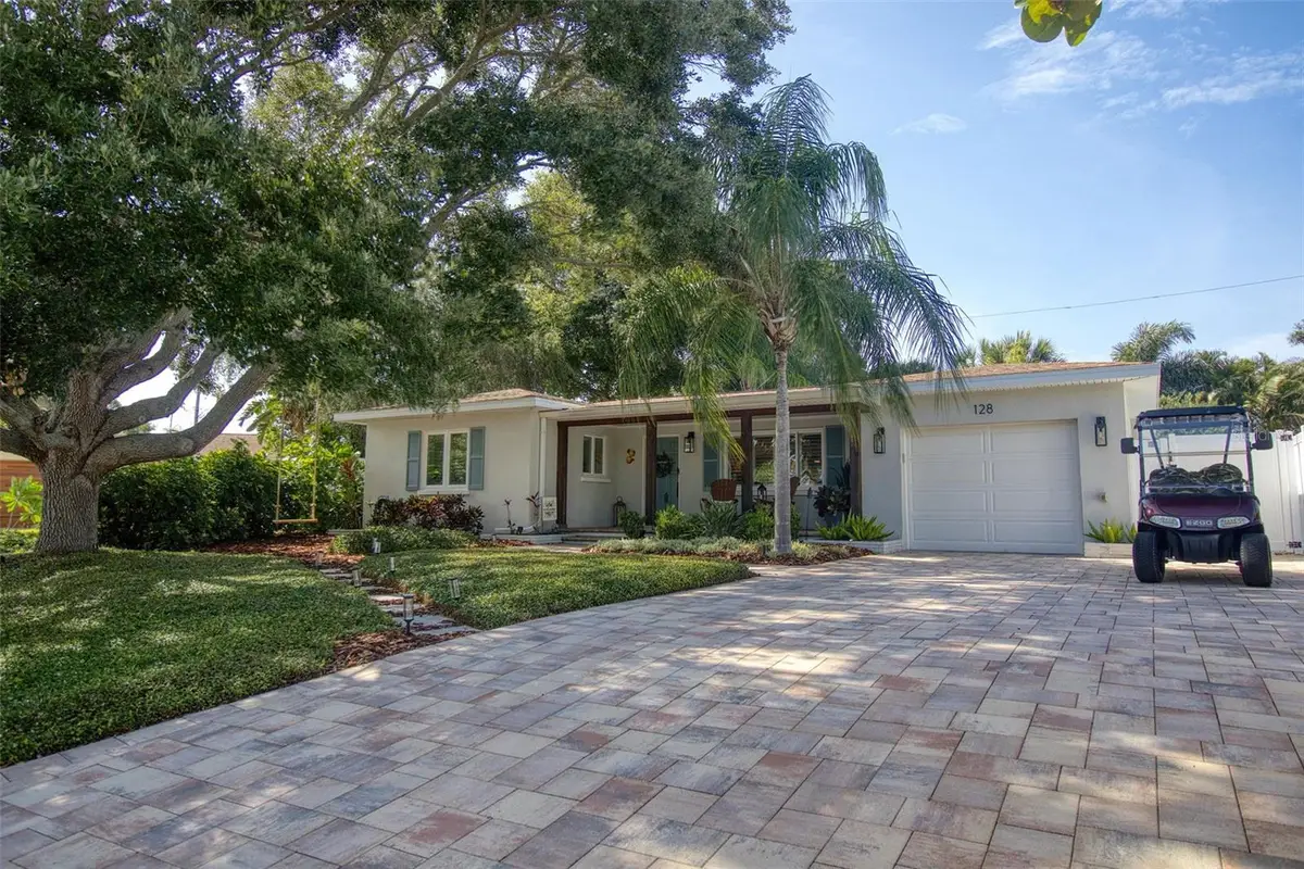 128 Edgewater Terrace, Dunedin, FL 34698 - #1