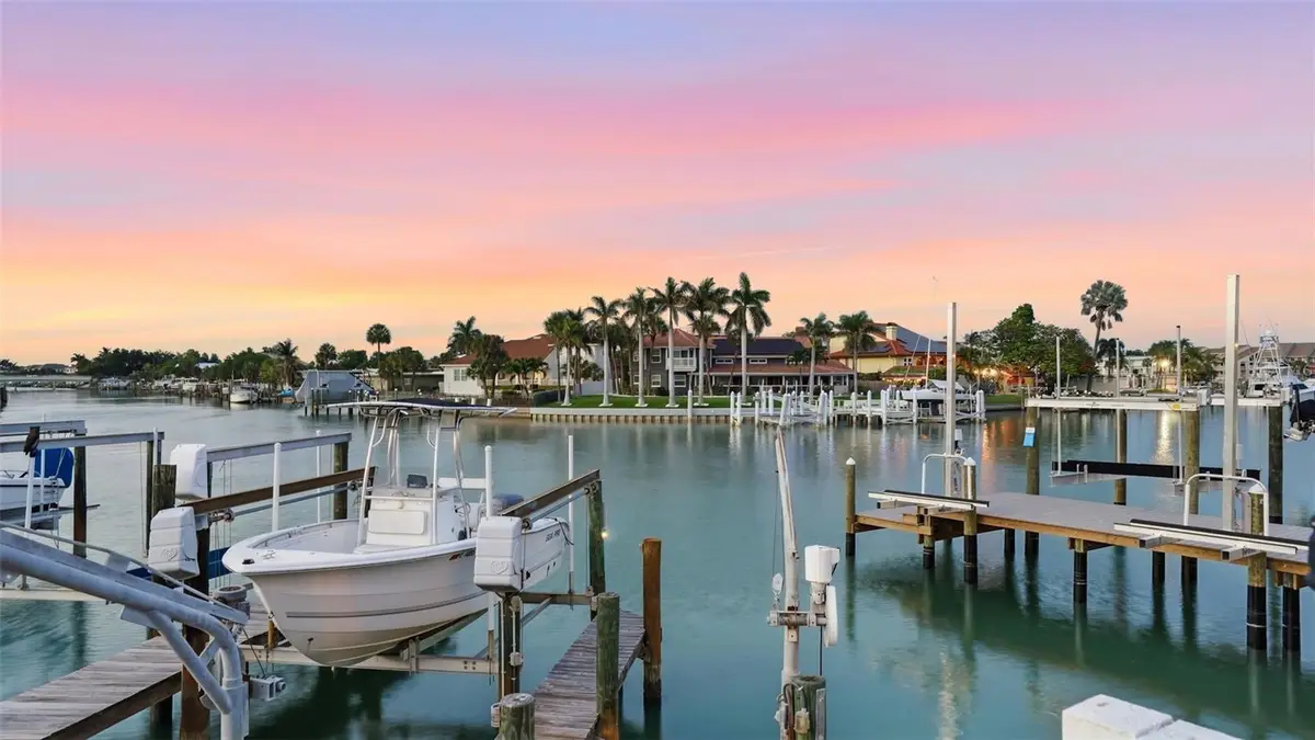 503 Laguna Drive, Tierra Verde, FL 33715 - #1