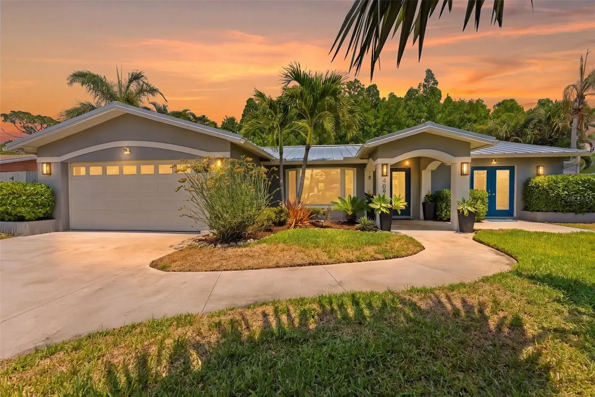 4096 38th Street S, Saint Petersburg, FL 33711 - #1
