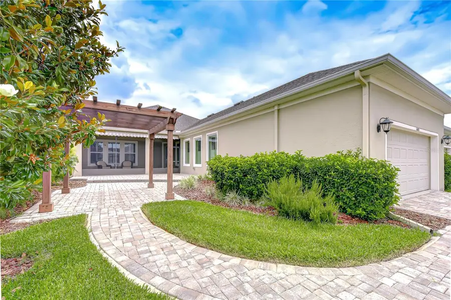 6005 Sparrowhead Way, Lithia, FL 33547 - #2