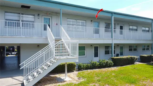 5267 81st Street N #21, ST PETERSBURG, FL 33709