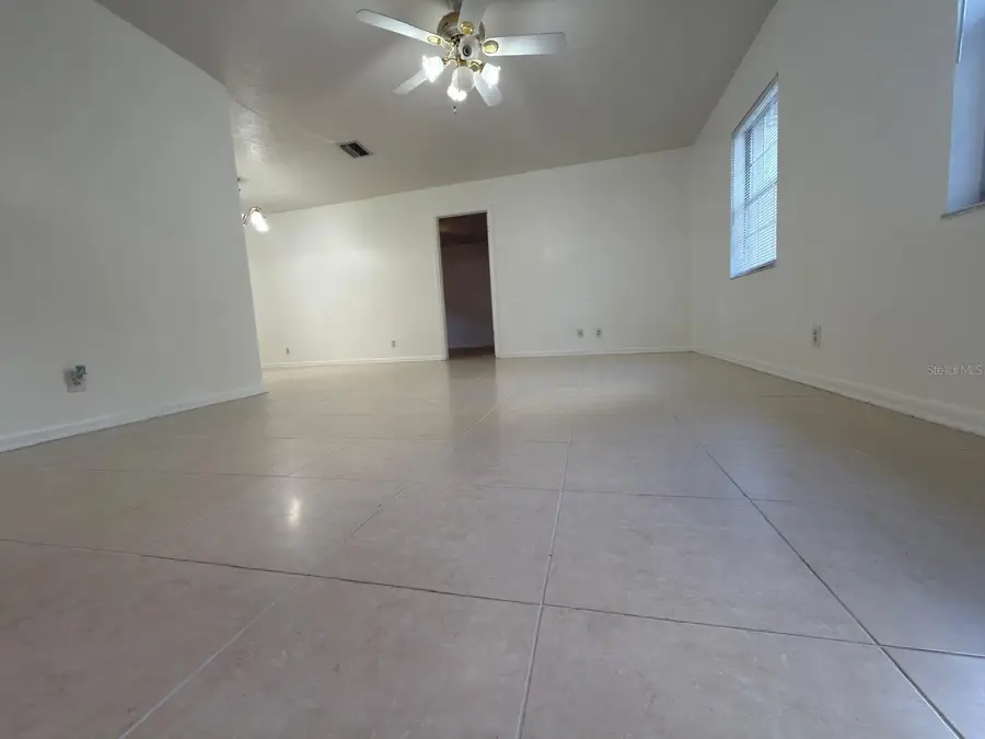 2209 Boxwood Way, Brandon, FL 33511 - #3