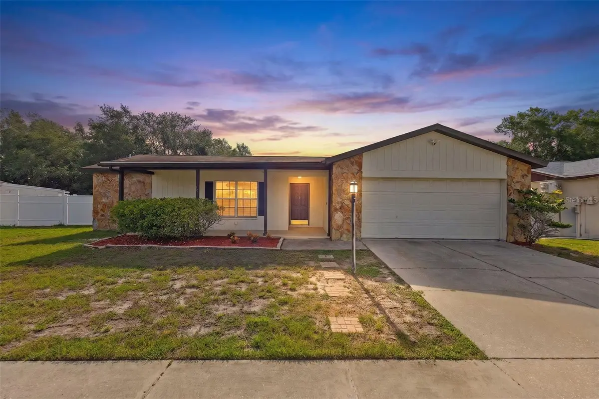 1358 Foxboro Drive, Brandon, FL 33511 - #1