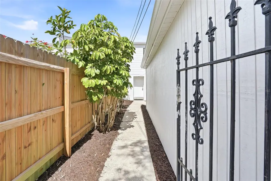 109 S Lauber Way #B, Tampa, FL 33609 - #2