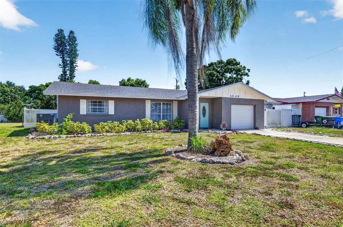3009 22nd Avenue W, Bradenton, FL 34205 - #1