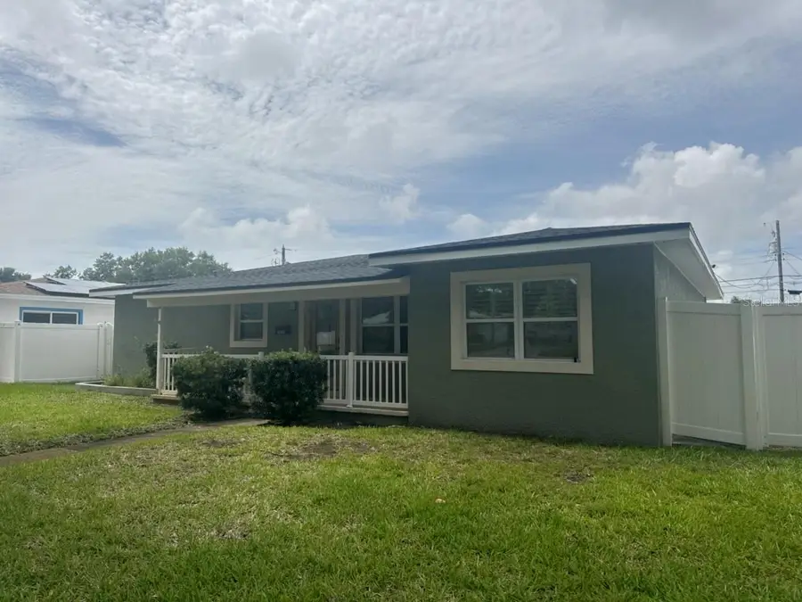 6743 Burlington Avenue N, Saint Petersburg, FL 33710 - #2