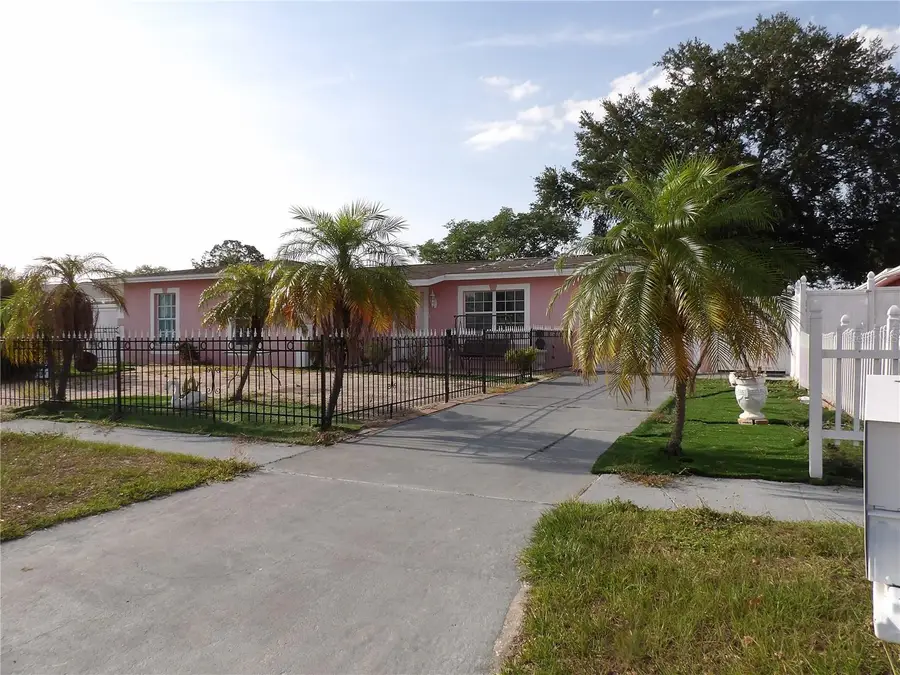 6521 W Hanna Ave, Tampa, FL 33634 - #2