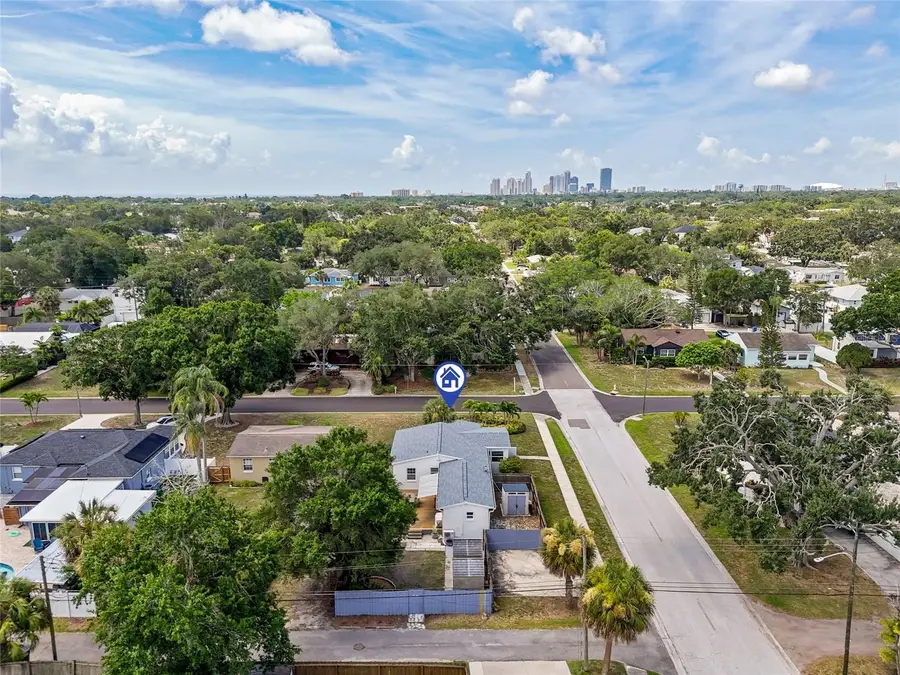 3801 Locust Street Ne, Saint Petersburg, FL 33703 - #2