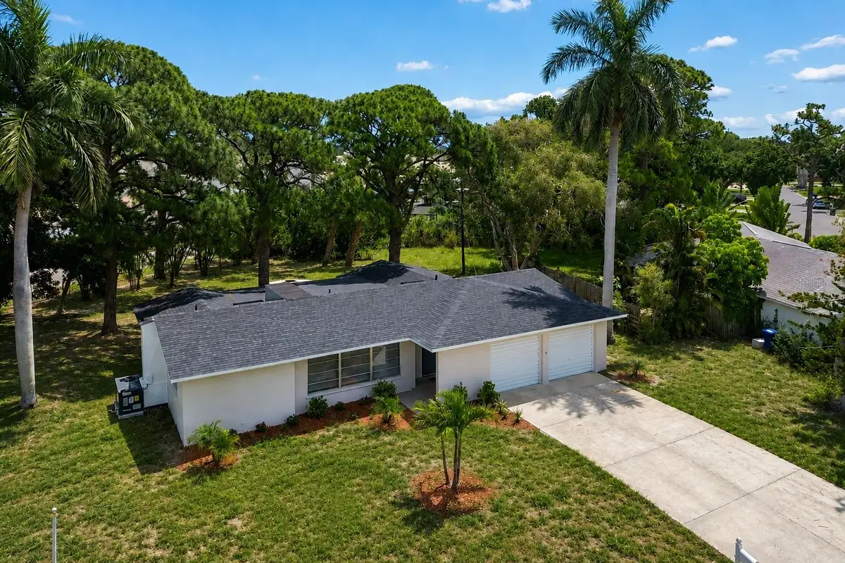 6116 7th Avenue Drive W, Bradenton, FL 34209 - #1