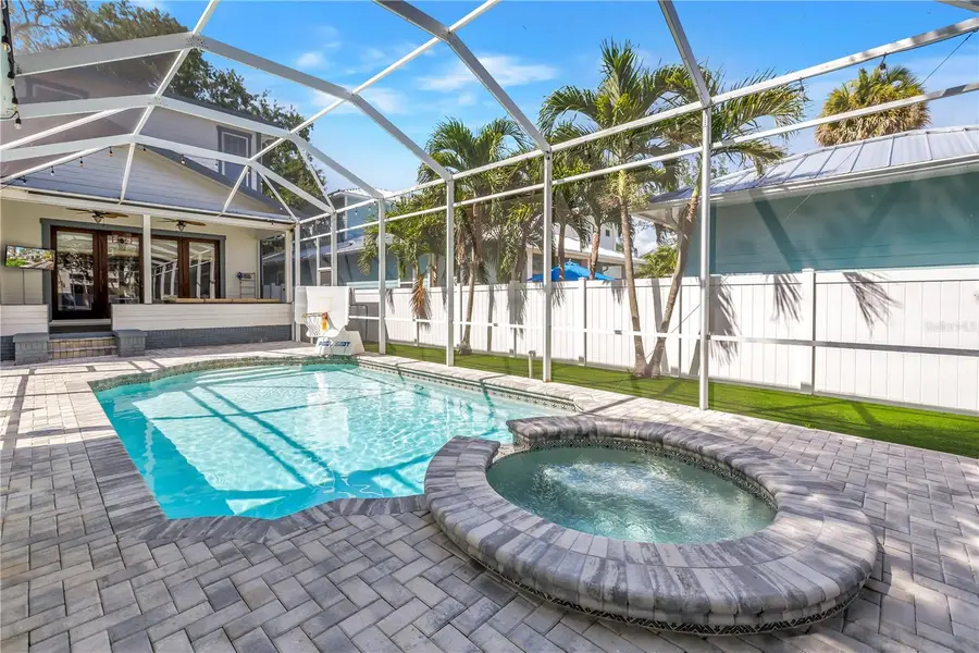 2716 W Thornton Avenue, Tampa, FL 33611 - #2