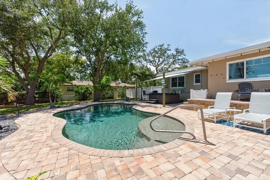 14728 Bay Drive, Largo, FL 33774 - #3