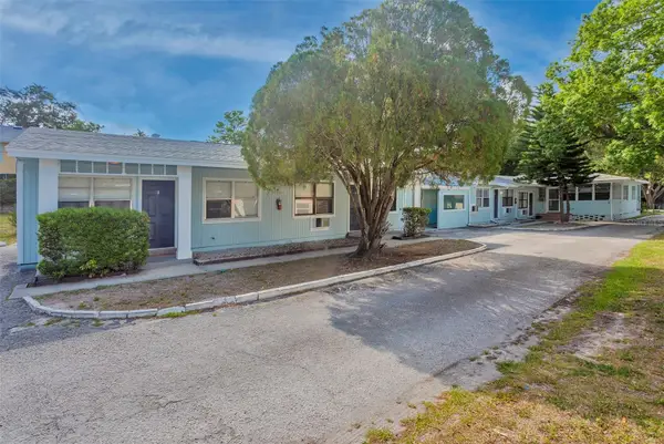 1102 Sunset Point Road, CLEARWATER, FL 33755