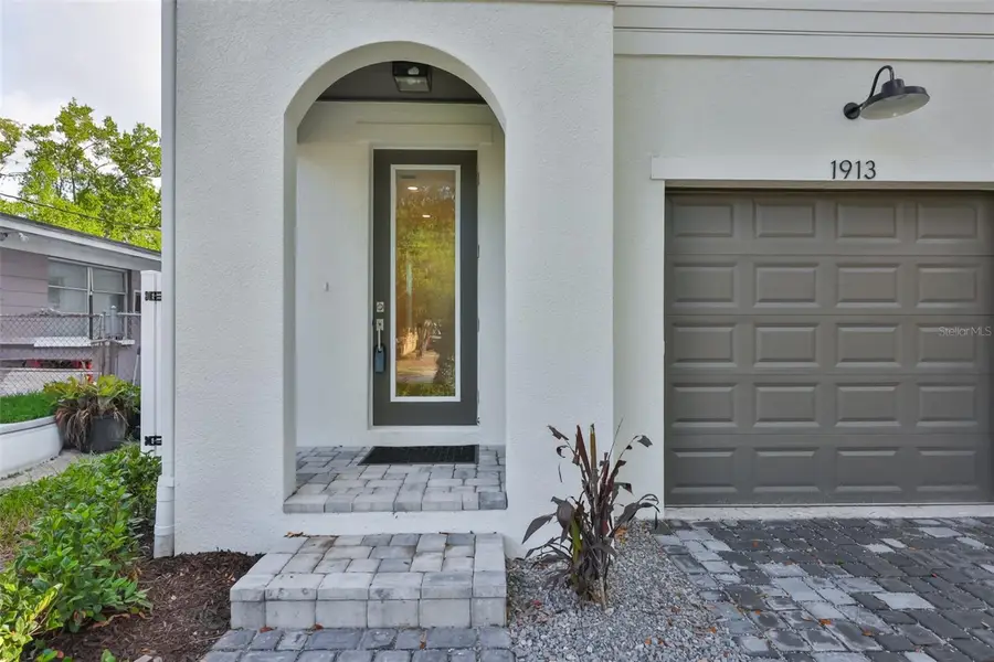 1913 W Beach Street, Tampa, FL 33607 - #2